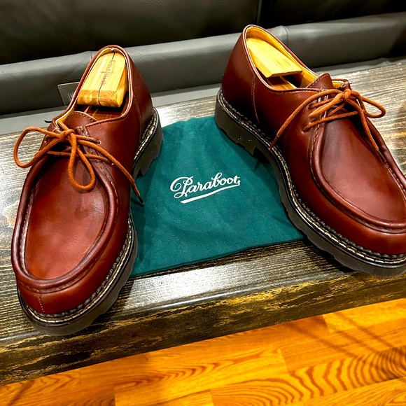 Paraboot Other - Paraboot beautiful Tan tie up size 9 1/2 in mint condition.